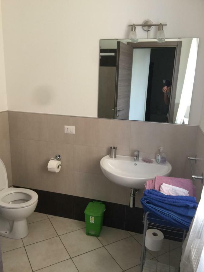 B&B Gigi' Marina di Massa Εξωτερικό φωτογραφία