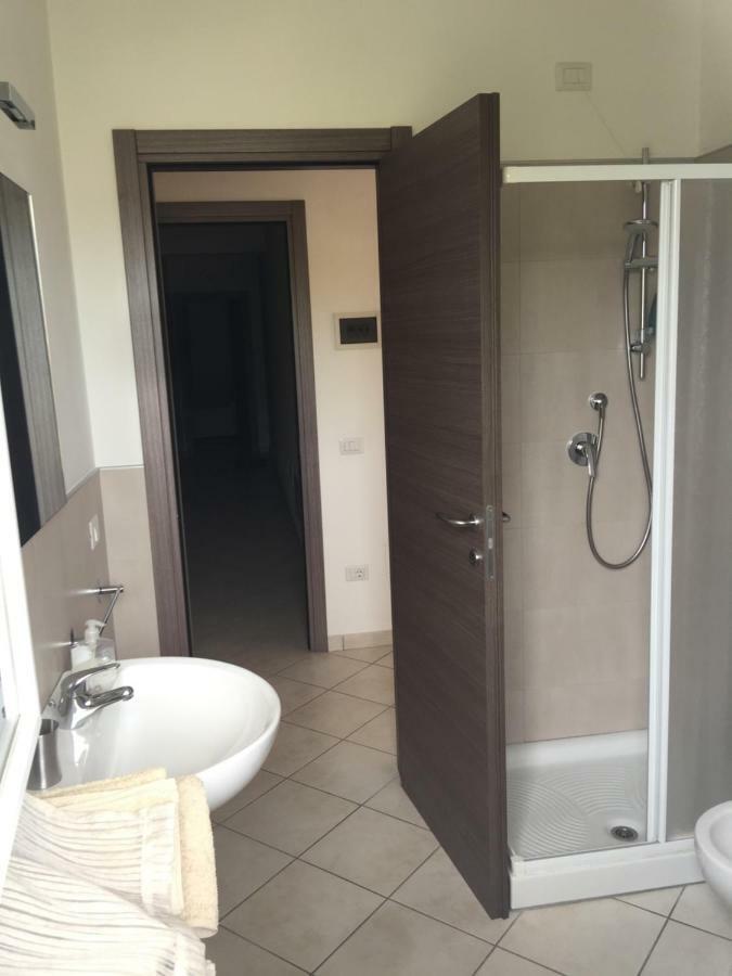 B&B Gigi' Marina di Massa Εξωτερικό φωτογραφία